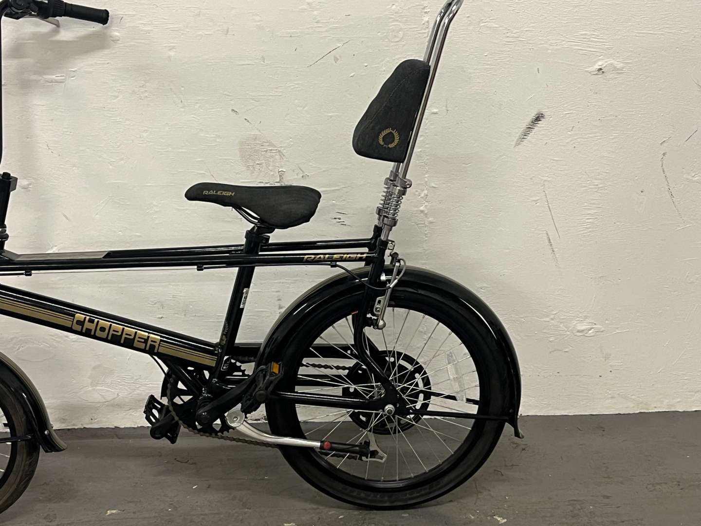 <p>JPS Liveried Special Edition&nbsp;Raleigh Chopper&nbsp;</p>