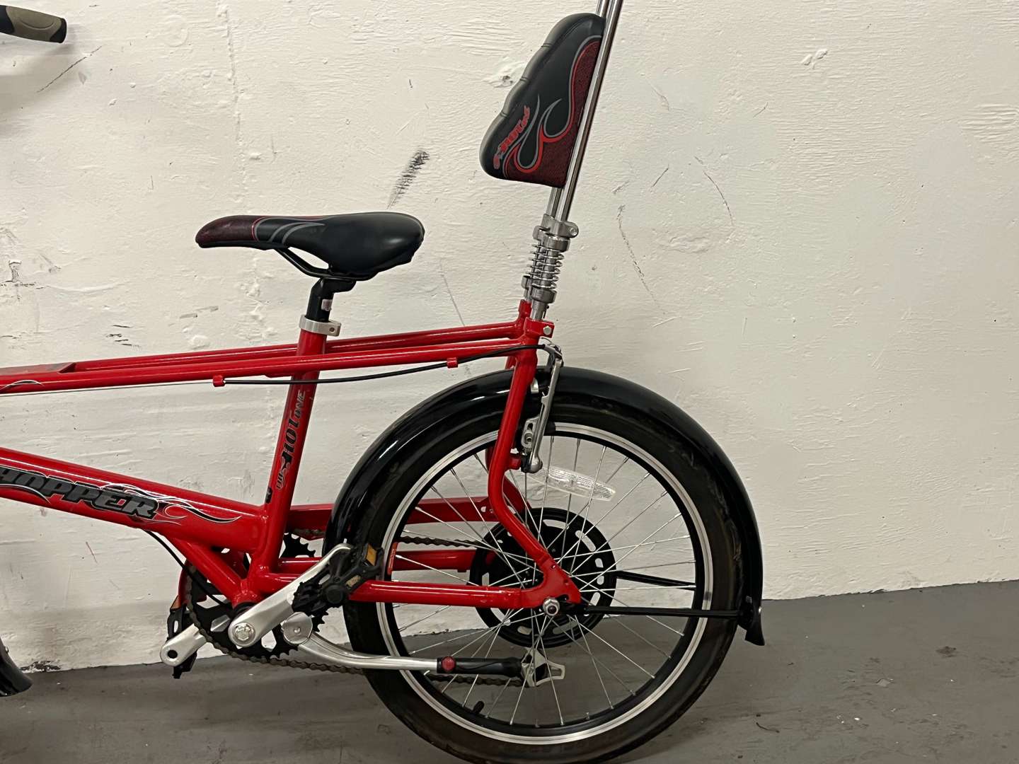 <p>Mk III “The Hot One” Limited Edition Raleigh Chopper</p>