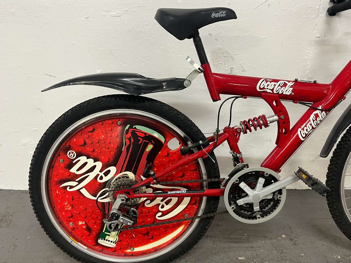 <p>Coca-Cola Liveried Limited Edition Mountain Bike</p>