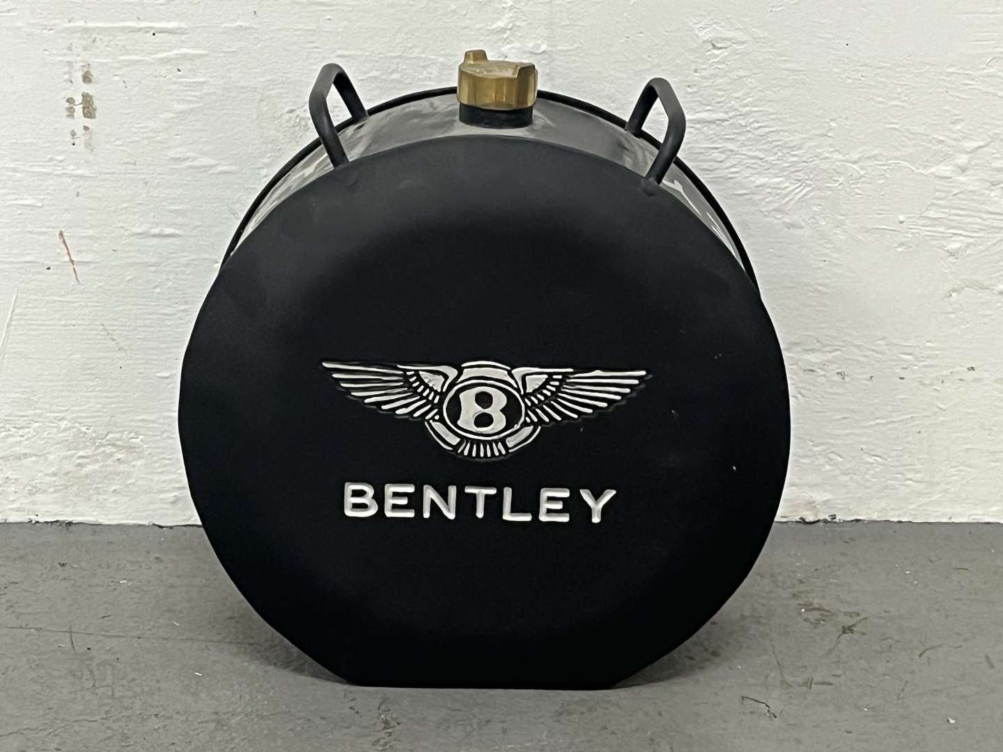 <p>Bentley Modern Two Handled Fuel Can</p>