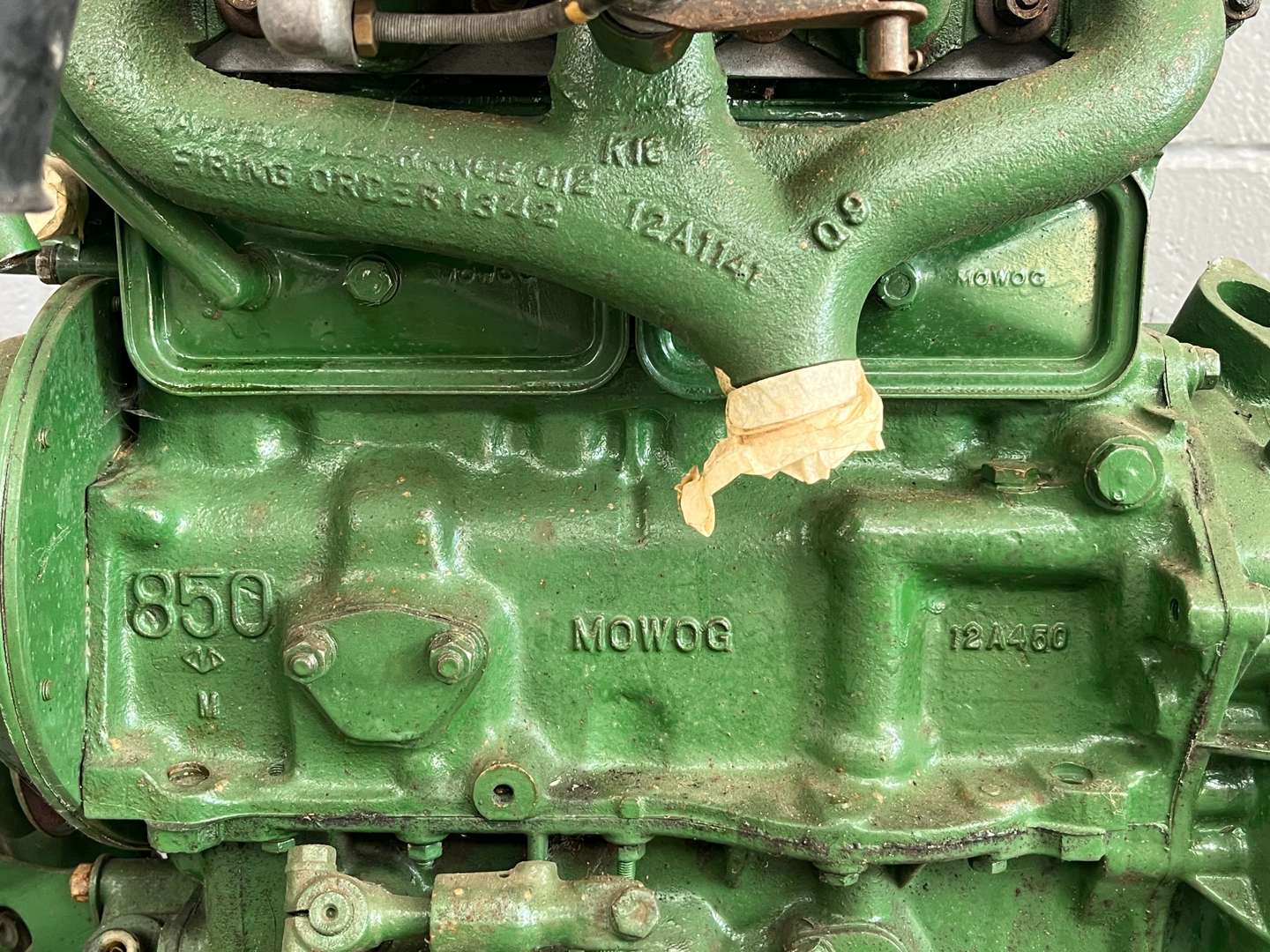 <p>A Series 850cc Mini Engine & Gearbox</p>