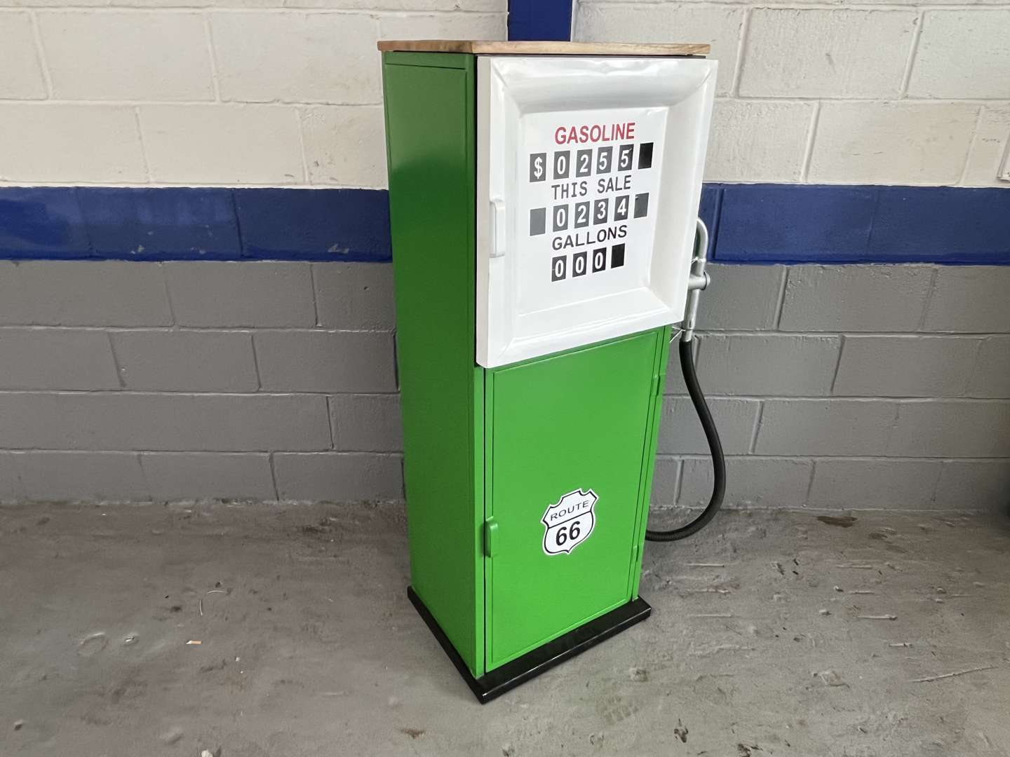 <p>Petrol Pump Styled Metal Modern Drinks Cabinet &nbsp;</p>