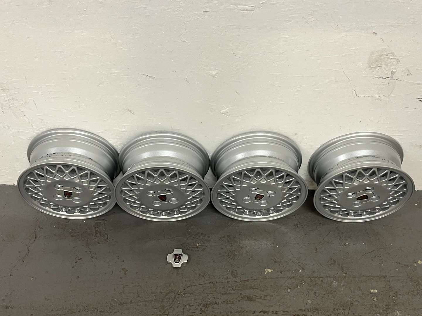 <p>Set of Four Rover Metro Alloy Wheels</p>