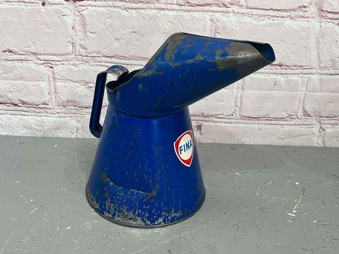 <p>Mobiloil Artic Oil Can & Fina Oil Jug (2)</p>