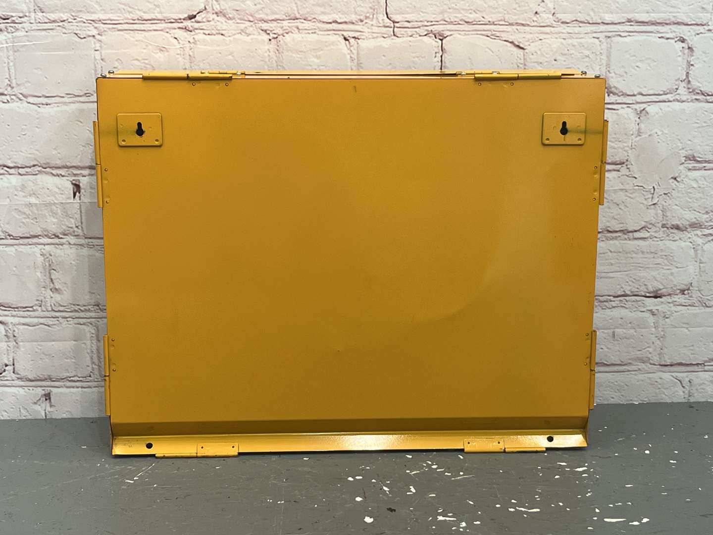 <p>NGK Spark Plug Wall Mounted Display Rack &nbsp;</p>