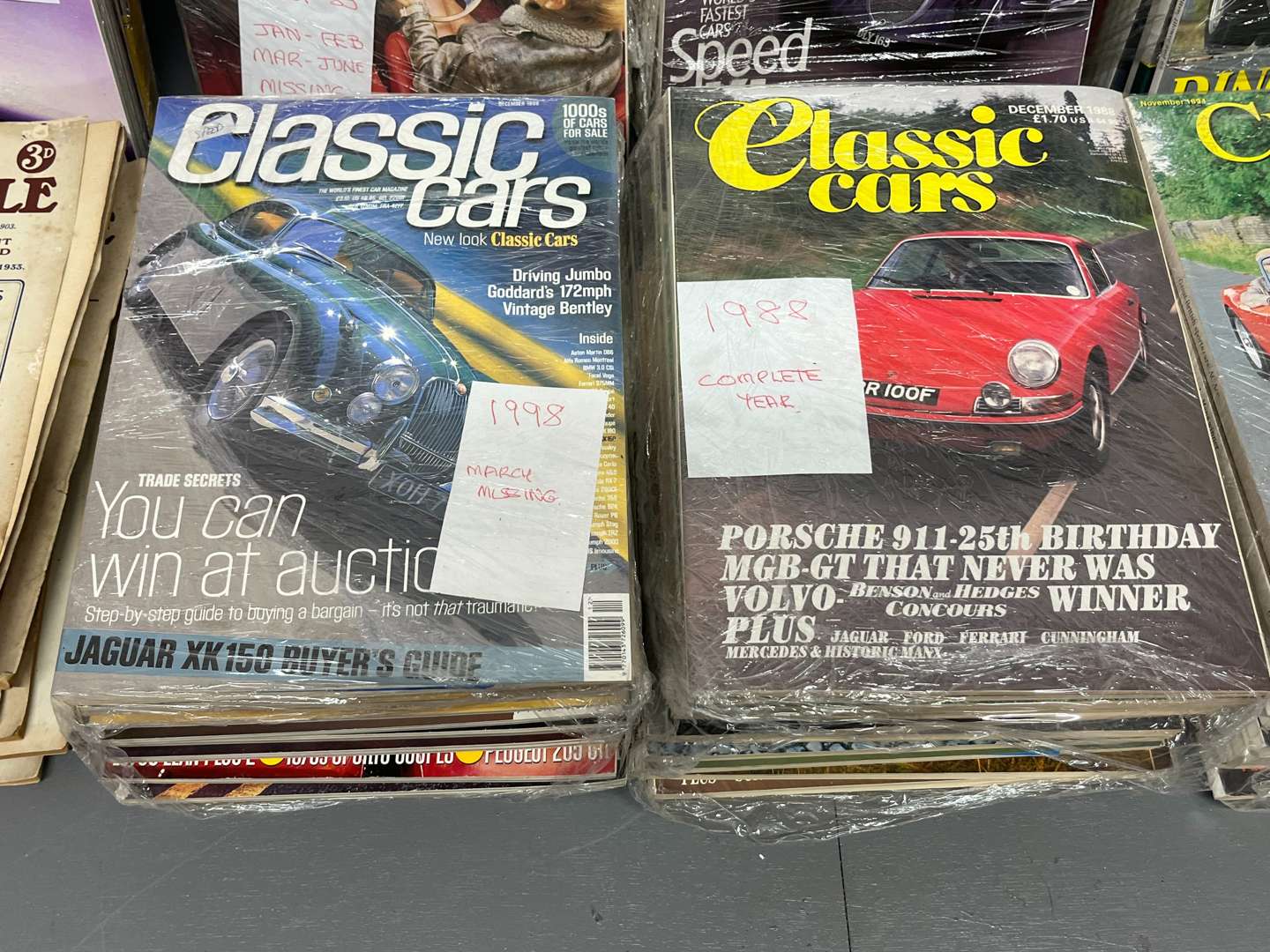 <p>Large Quantity of Classic Car Magazines/Catalogues Etc&nbsp;</p>