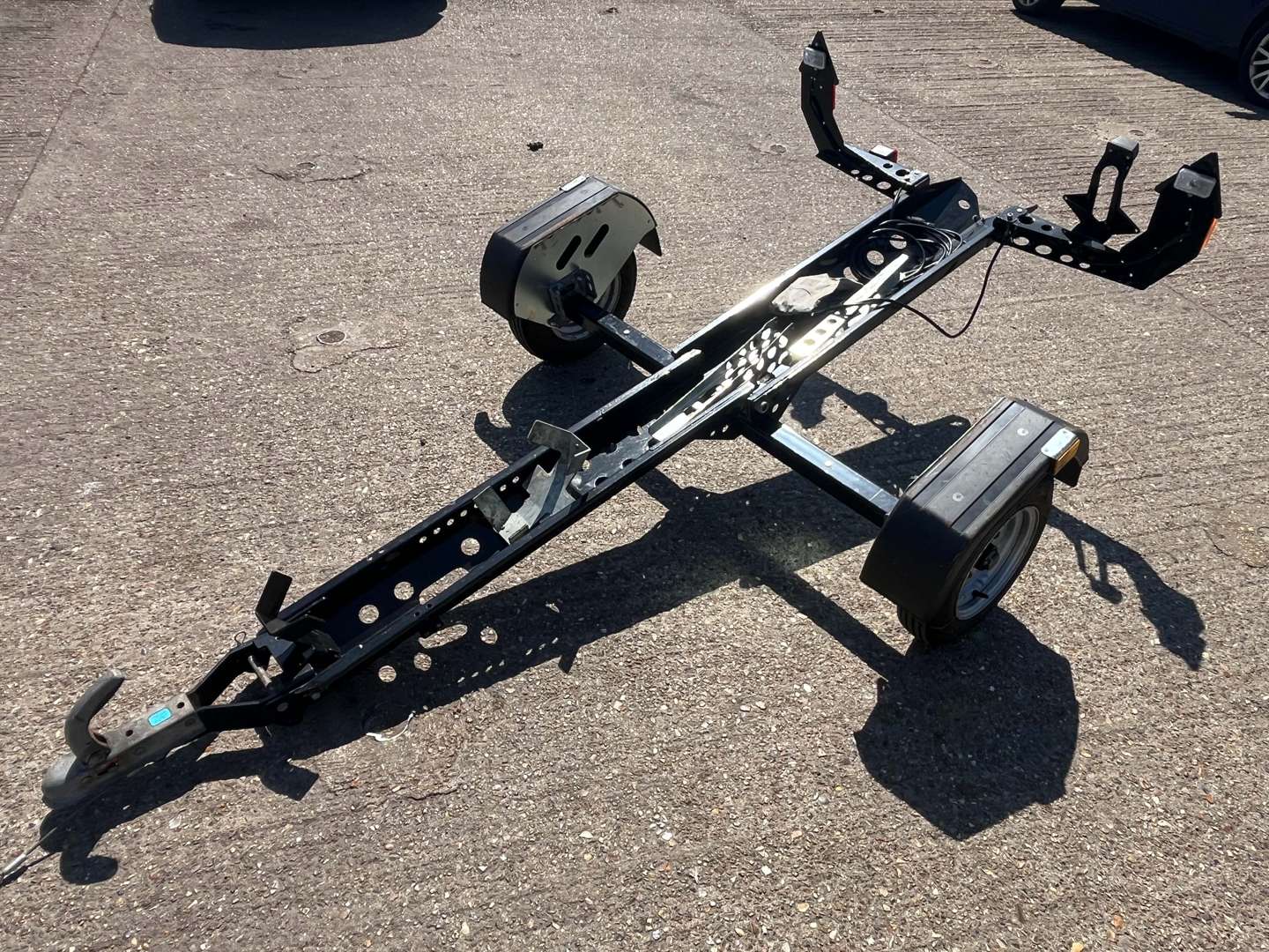 <p>Single Axle Motorbike Trailer&nbsp;</p>