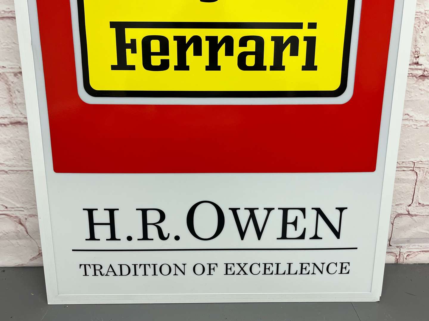 <p>Ferrari H.R. Owens Modern Illuminated Sign</p>