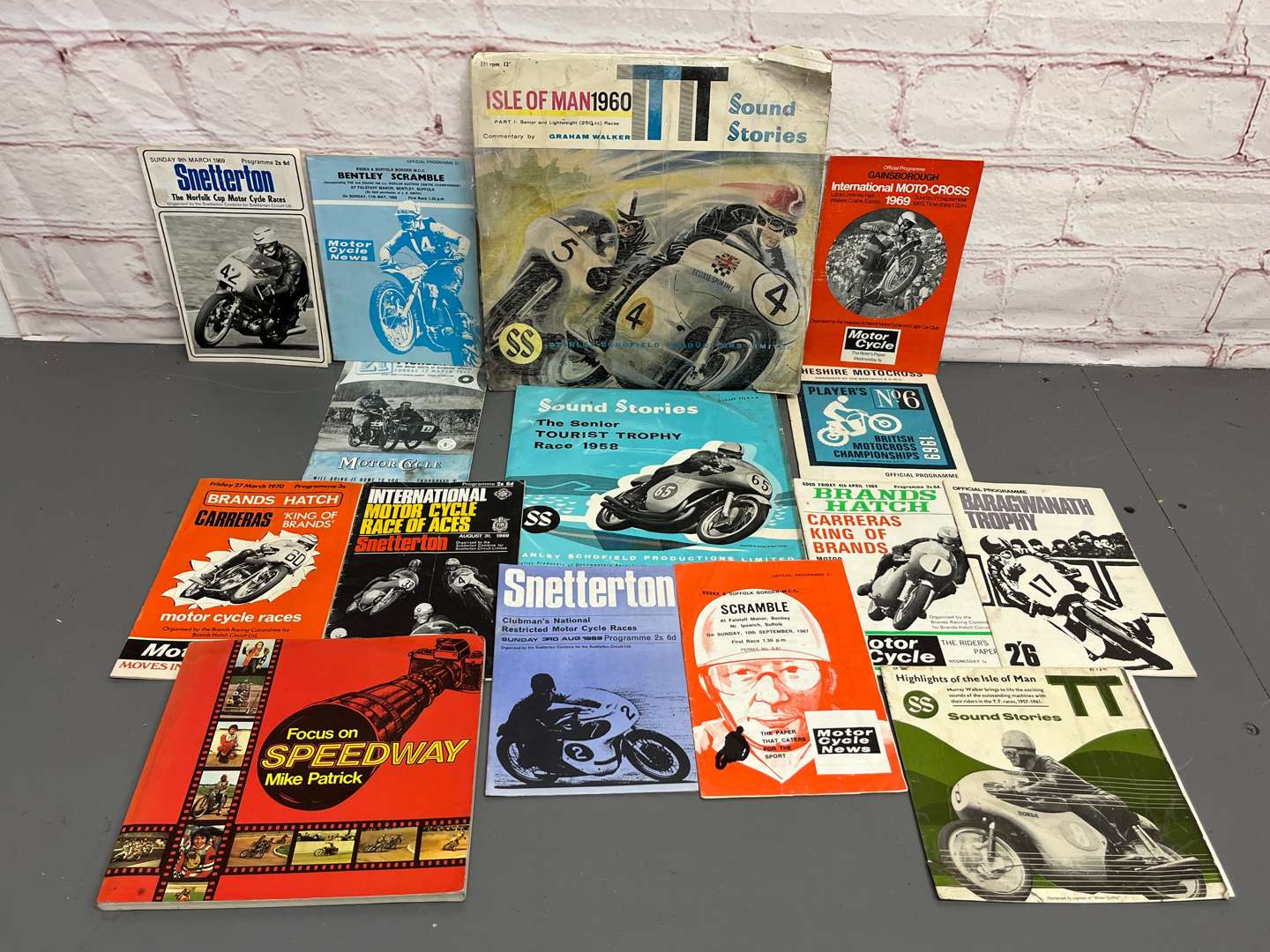 <p>Quantity of Motorcycle Race Programmes&nbsp;</p>