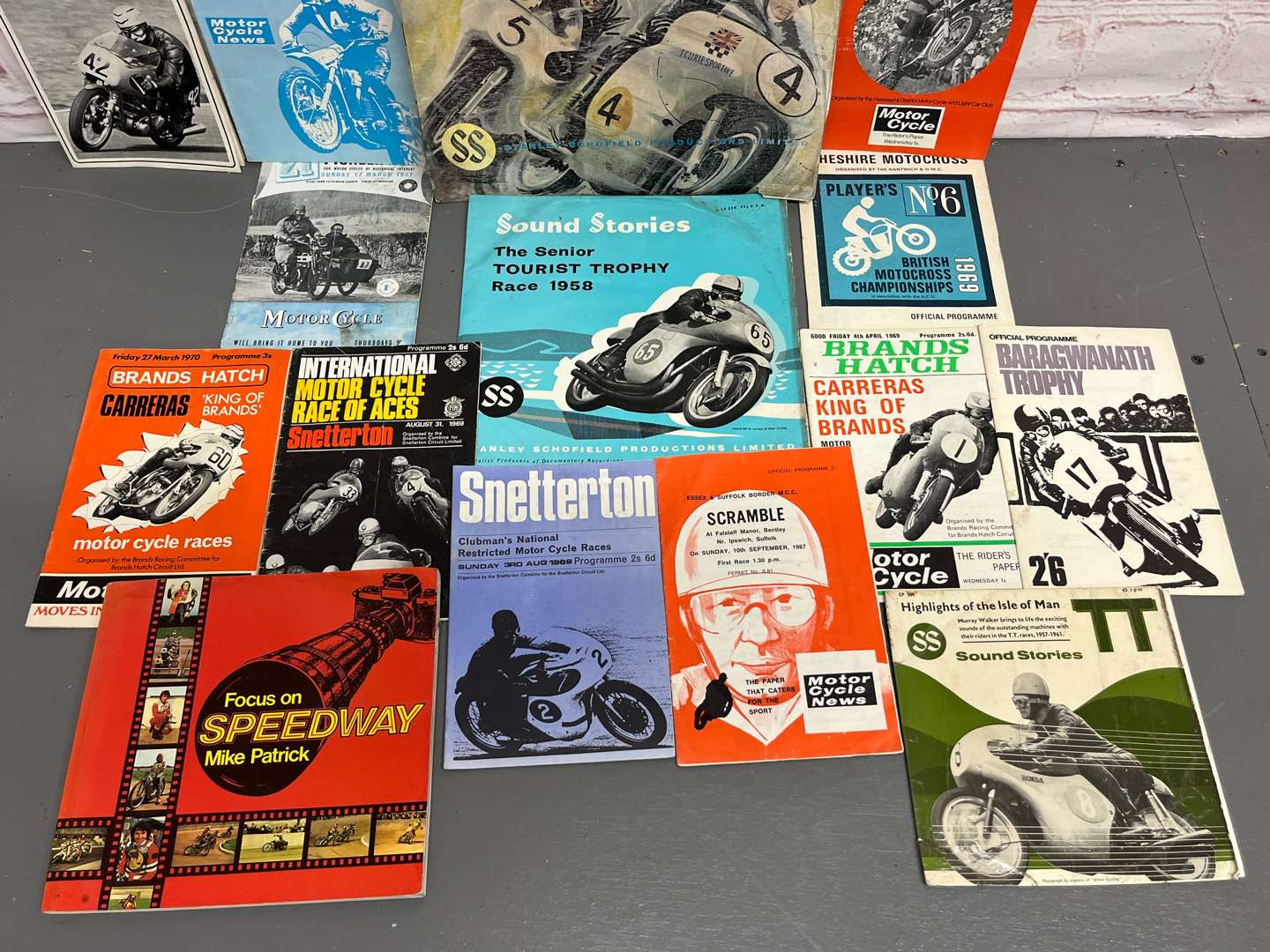 <p>Quantity of Motorcycle Race Programmes&nbsp;</p>