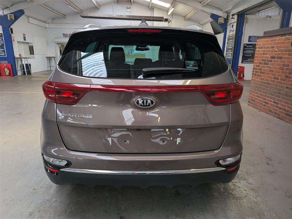 <p>2021 KIA SPORTAGE 2 ISG</p>