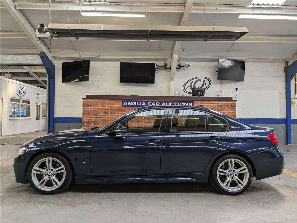 <p>2017 BMW 330E M SPORT AUTO</p>
