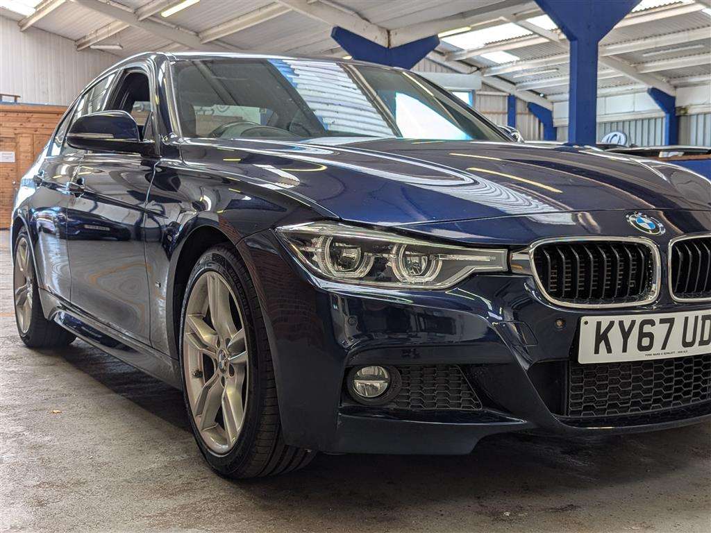 <p>2017 BMW 330E M SPORT AUTO</p>