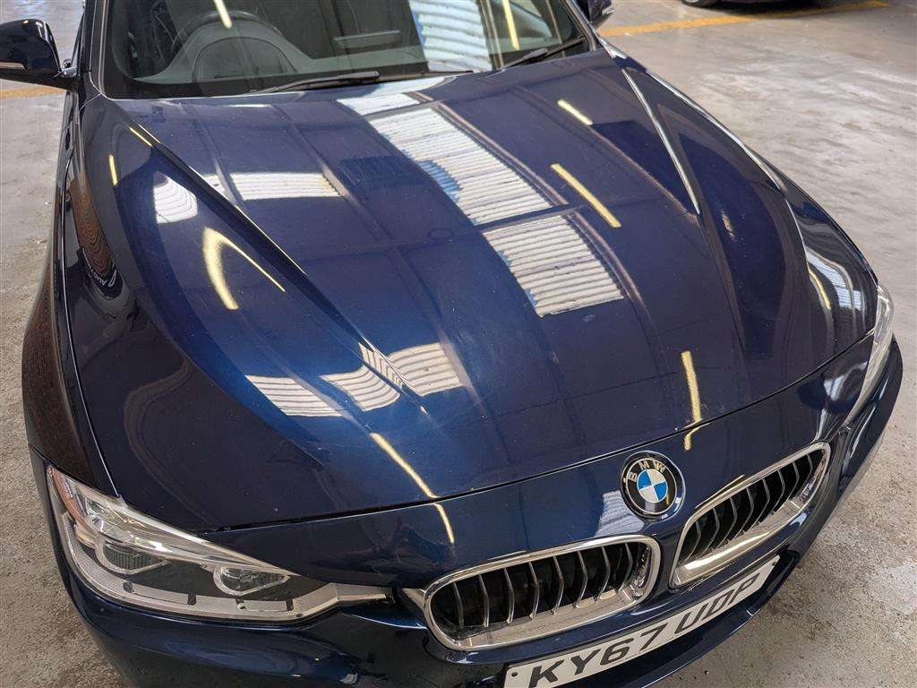 <p>2017 BMW 330E M SPORT AUTO</p>