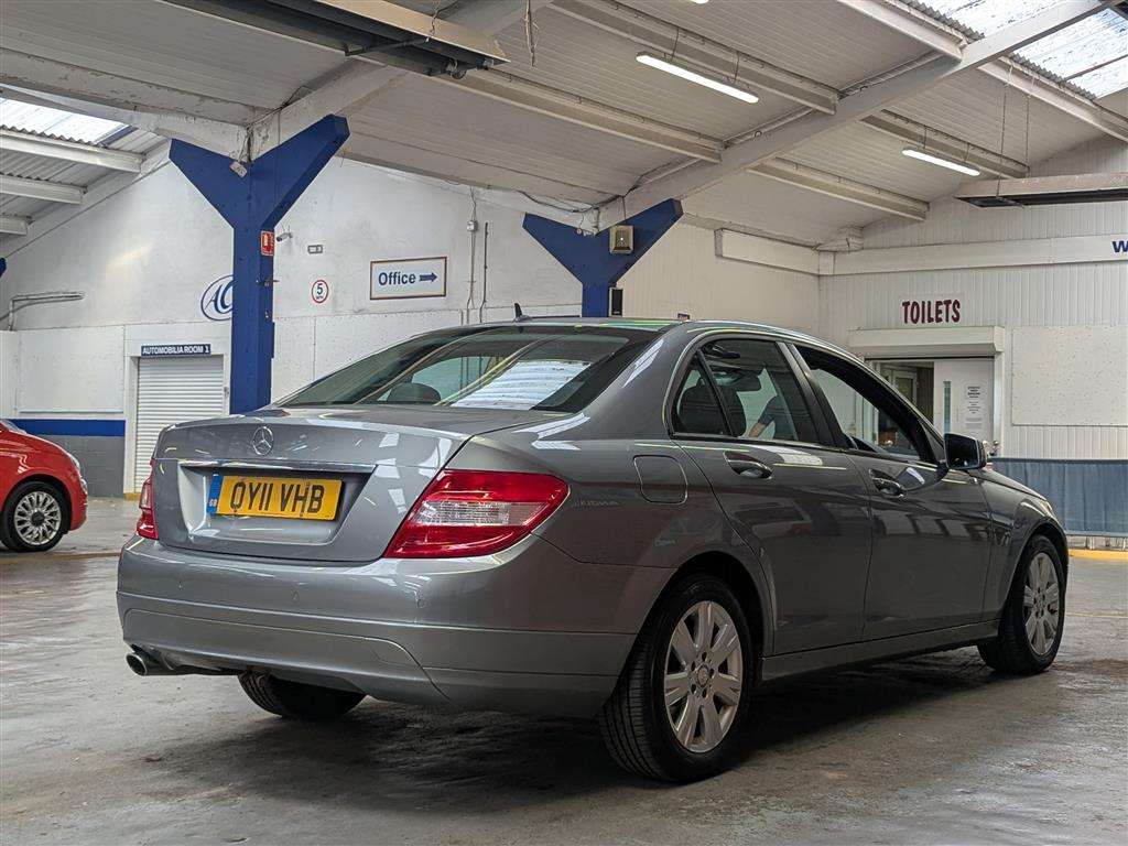 <p>2011 MERCEDES-BENZ C200 BLUE-CY EXEC SECDI A</p>