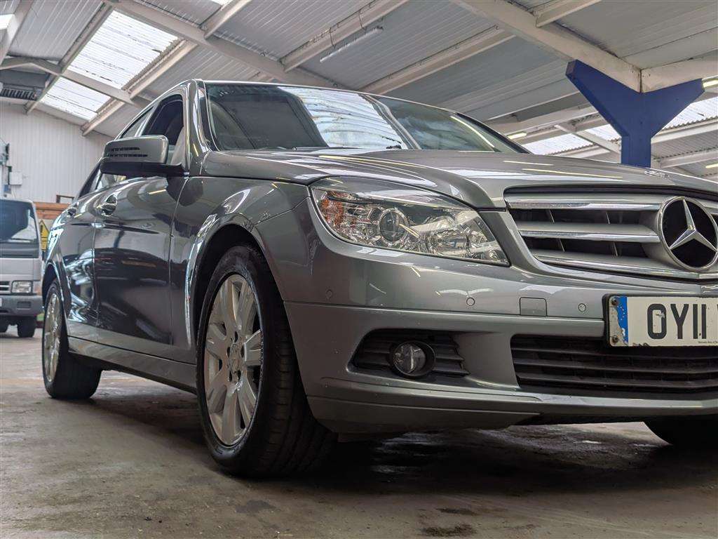 <p>2011 MERCEDES-BENZ C200 BLUE-CY EXEC SECDI A</p>
