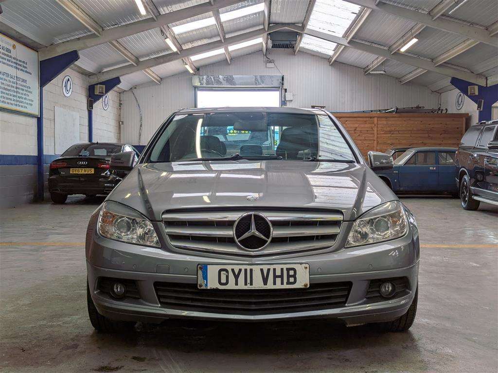 <p>2011 MERCEDES-BENZ C200 BLUE-CY EXEC SECDI A</p>
