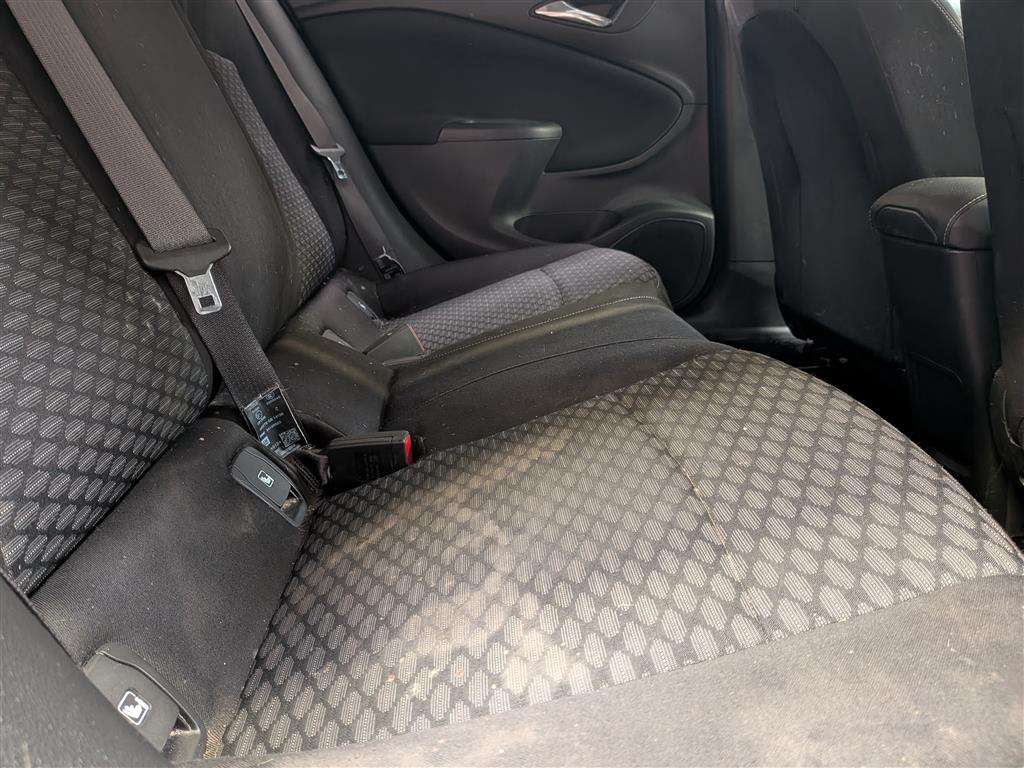 <p>2017 VAUXHALL ASTRA TECH LINE CDTI EFLE</p>