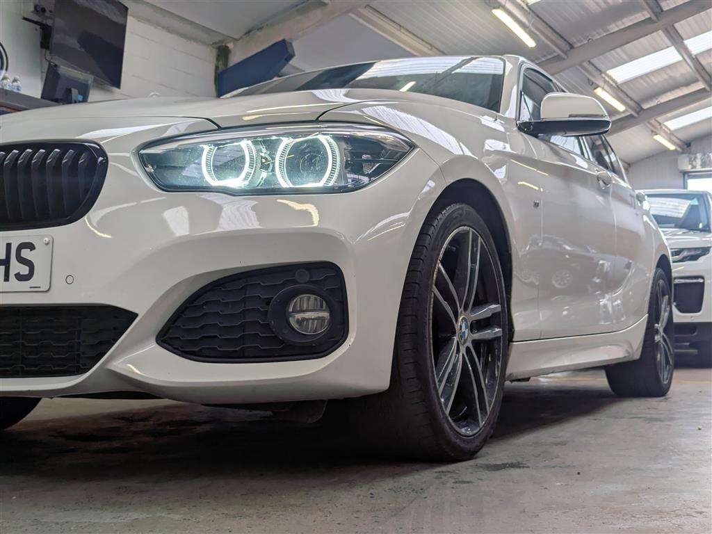 <p>2018 BMW 118I M SPORT SHADOW EDITI</p>