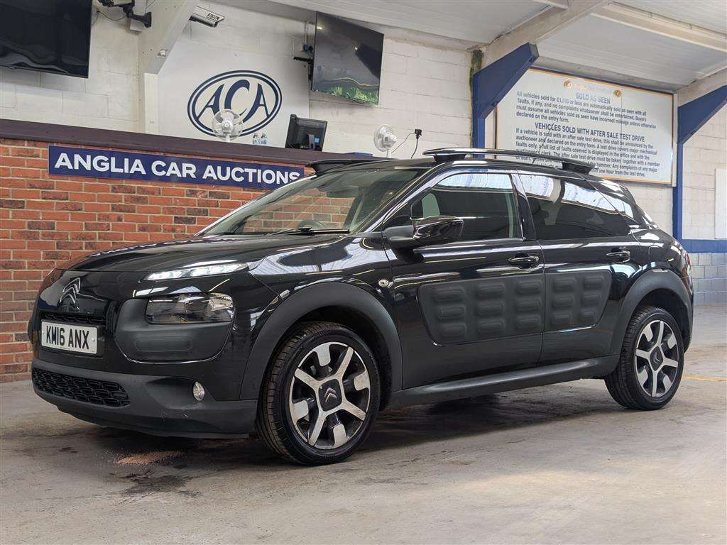 <p>2016 CITROEN C4 CACTUS PURETECH FLAIR</p>