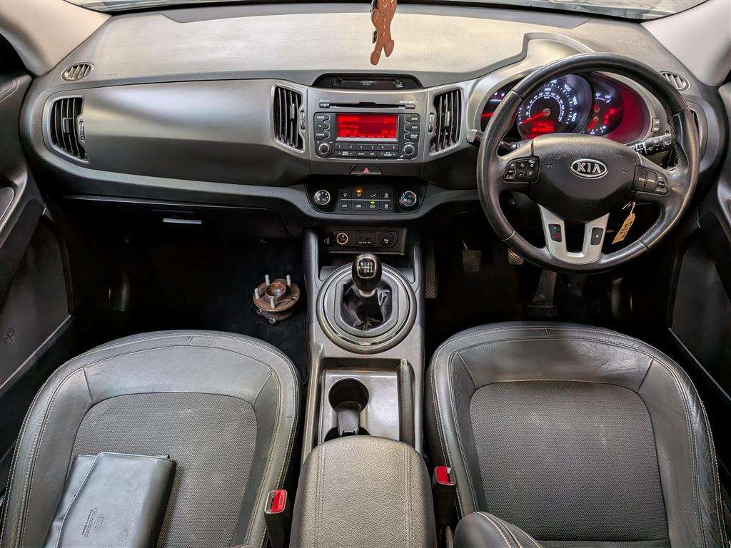 <p>2012 KIA SPORTAGE KX-2 CRDI</p>