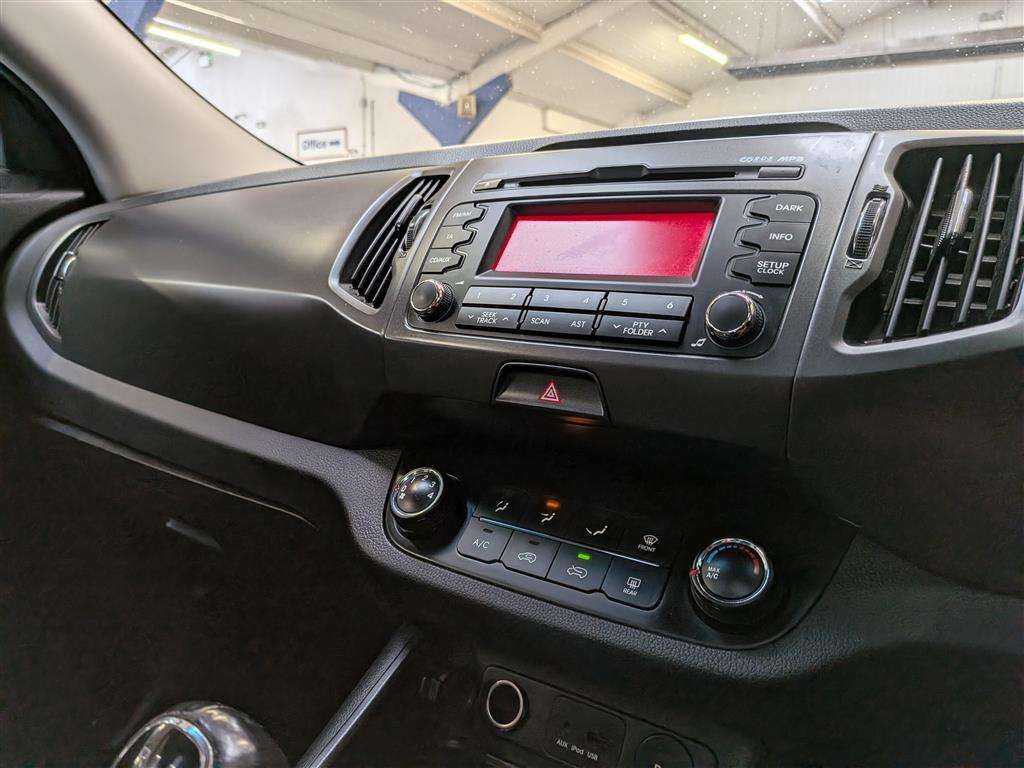 <p>2012 KIA SPORTAGE KX-2 CRDI</p>
