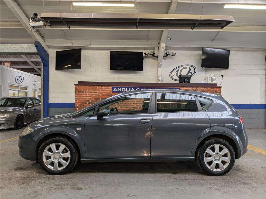 <p>2008 SEAT LEON STYLANCE</p>