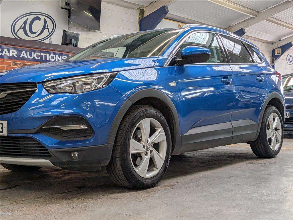 <p>2018 VAUXHALL GRANDLAND X TECH LINE NAV</p>