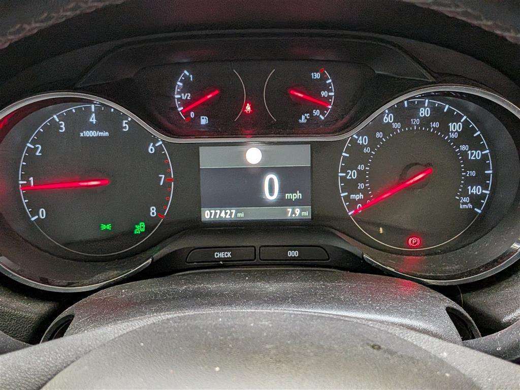 <p>2018 VAUXHALL GRANDLAND X TECH LINE NAV</p>