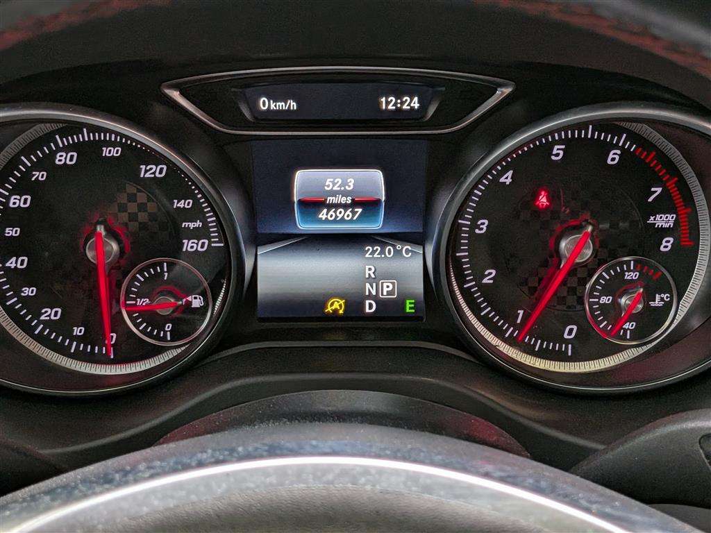 <p>2014 MERCEDES-BENZ A180 BLUEEFFICIENCY SPORT</p>
