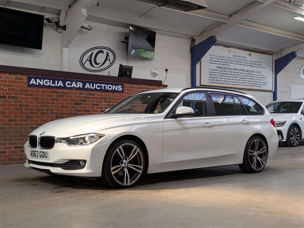 <p>2014 BMW 320</p>