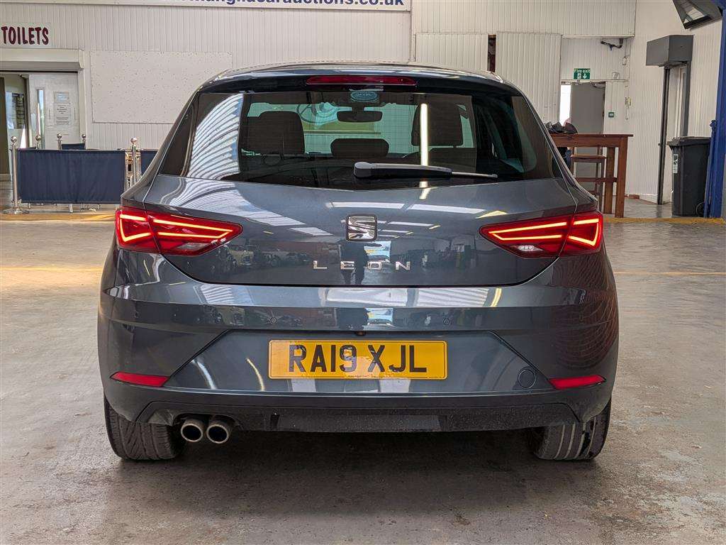 <p>2019 SEAT LEON XCELLENCE TSI EVO S-</p>
