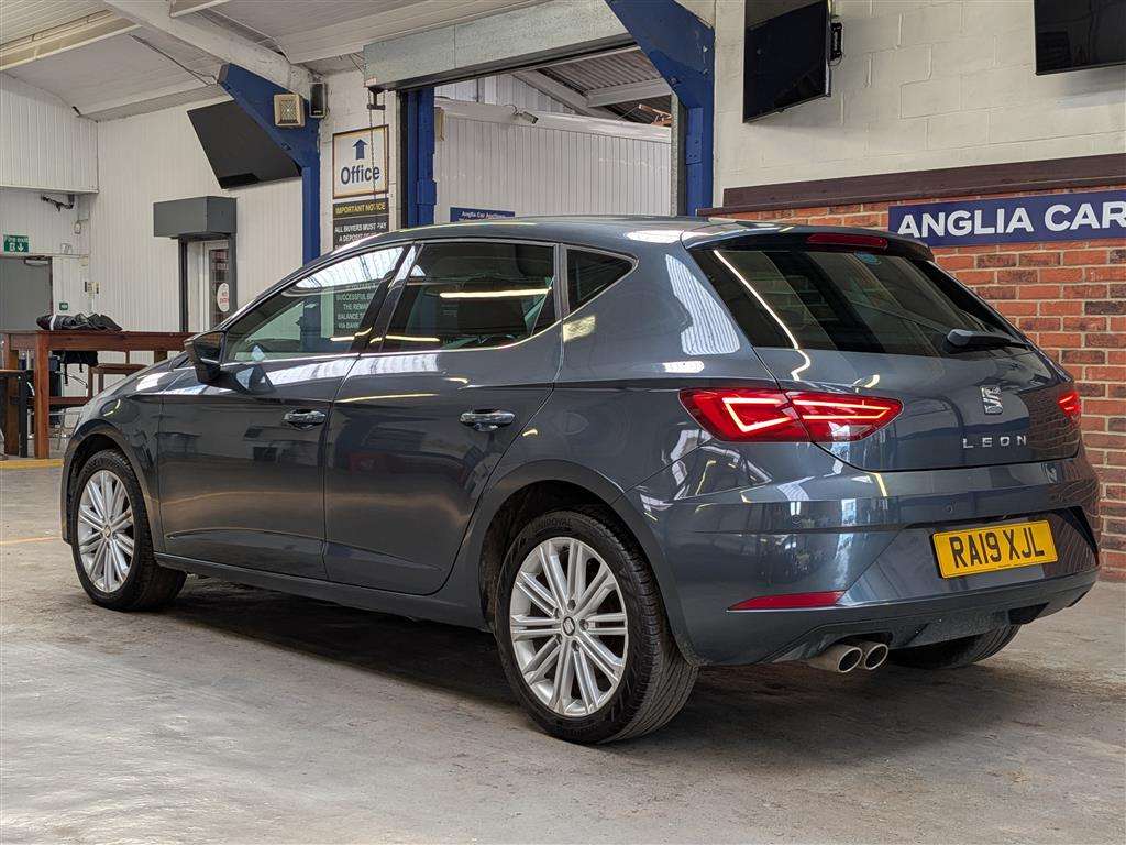 <p>2019 SEAT LEON XCELLENCE TSI EVO S-</p>