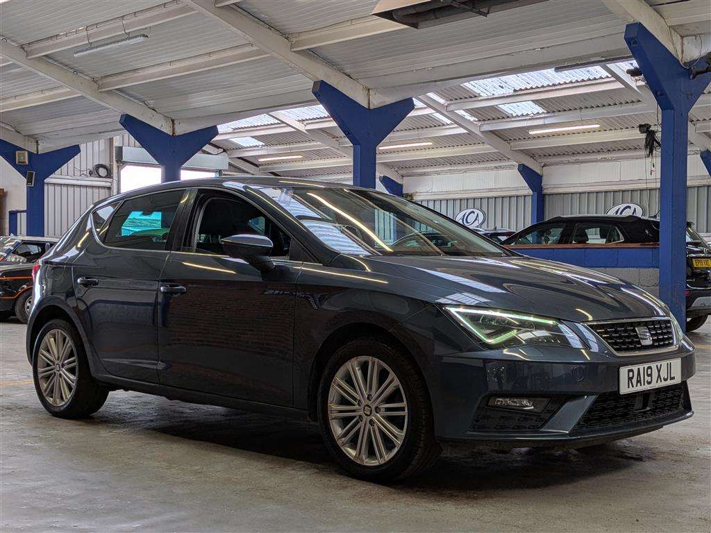 <p>2019 SEAT LEON XCELLENCE TSI EVO S-</p>