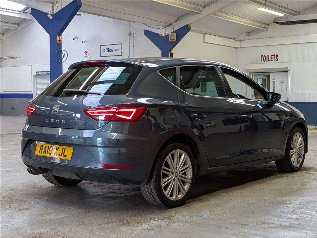 <p>2019 SEAT LEON XCELLENCE TSI EVO S-</p>