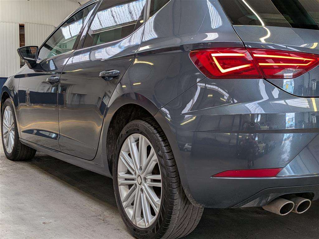 <p>2019 SEAT LEON XCELLENCE TSI EVO S-</p>