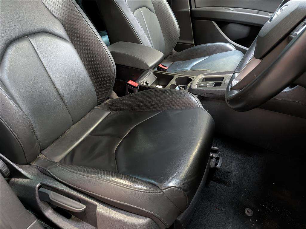 <p>2019 SEAT LEON XCELLENCE TSI EVO S-</p>
