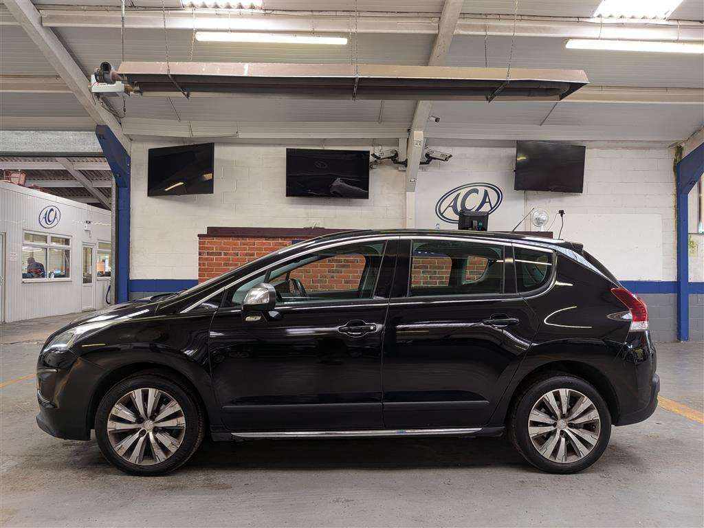 <p>2015 PEUGEOT 3008 ACTIVE BLUE HDI S/S</p>