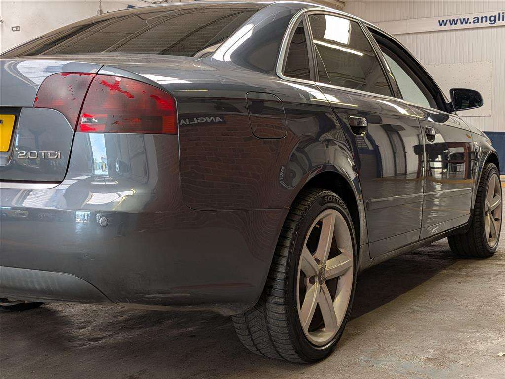 <p>2005 AUDI A4 SE TDI</p>