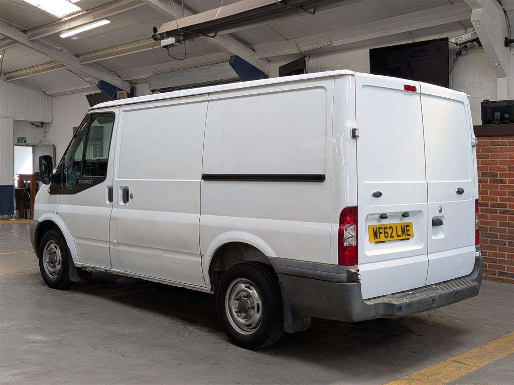 <p>2012 FORD TRANSIT 100 T260 FWD</p>