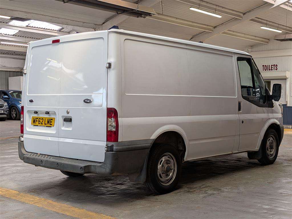 <p>2012 FORD TRANSIT 100 T260 FWD</p>