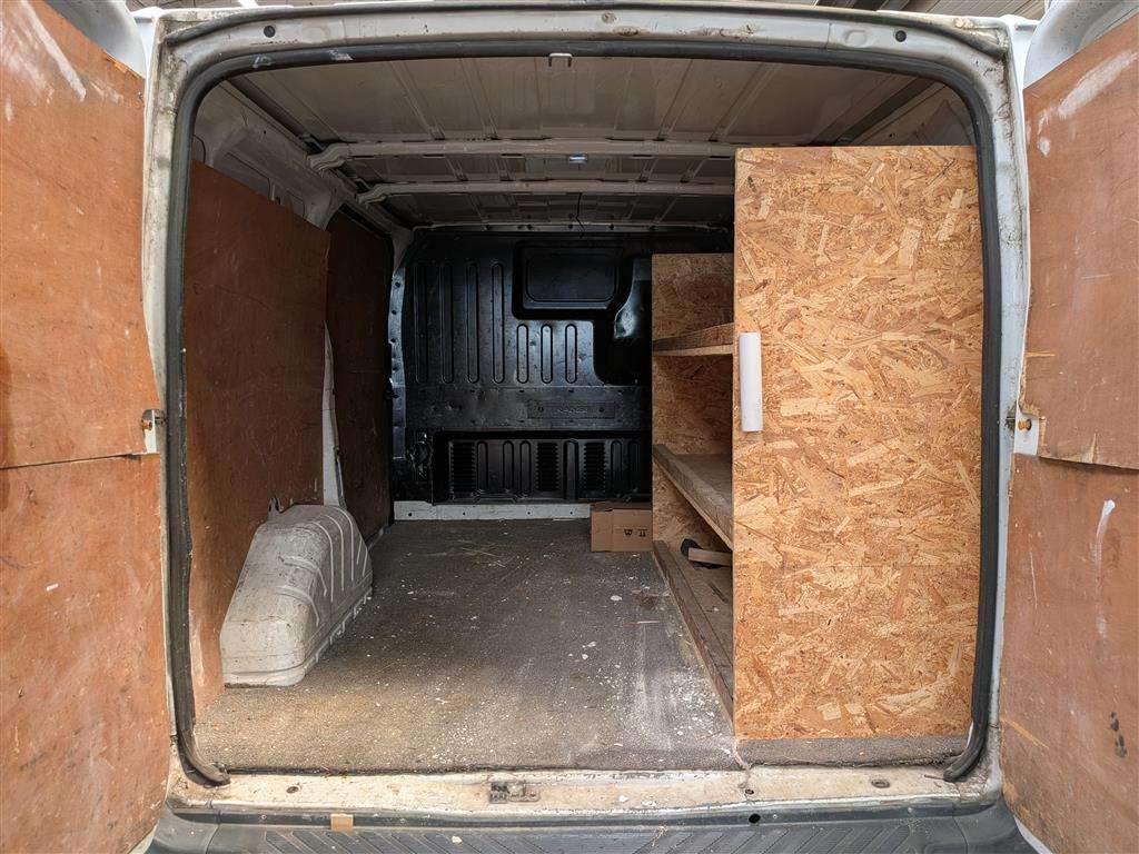 <p>2012 FORD TRANSIT 100 T260 FWD</p>