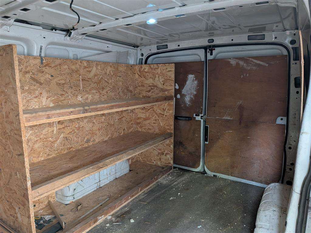 <p>2012 FORD TRANSIT 100 T260 FWD</p>