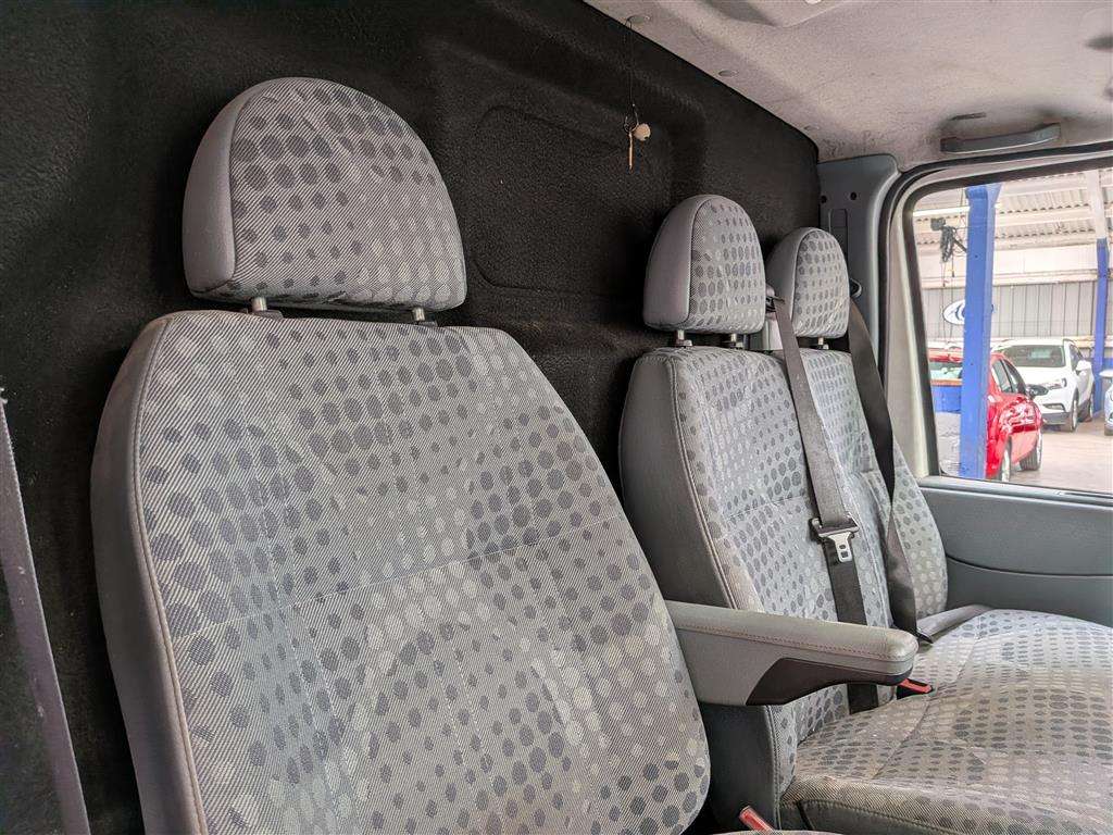 <p>2012 FORD TRANSIT 100 T260 FWD</p>