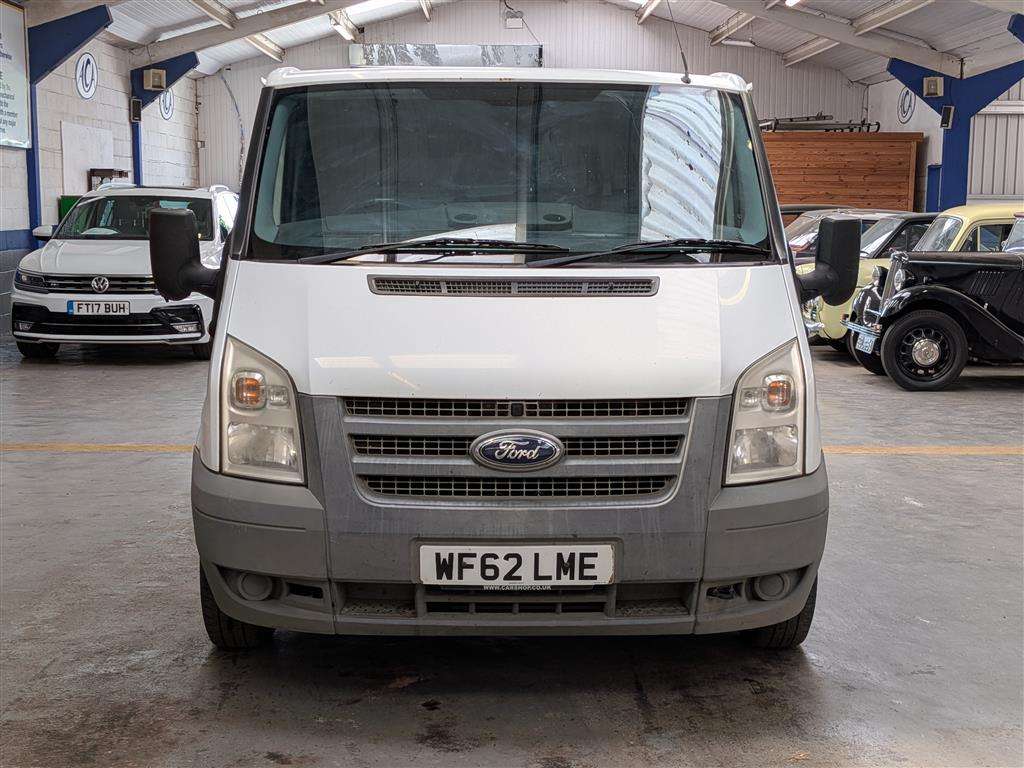 <p>2012 FORD TRANSIT 100 T260 FWD</p>