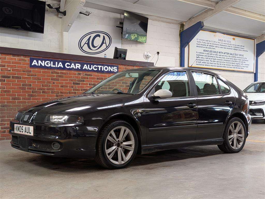 <p>2005 SEAT LEON FR</p>