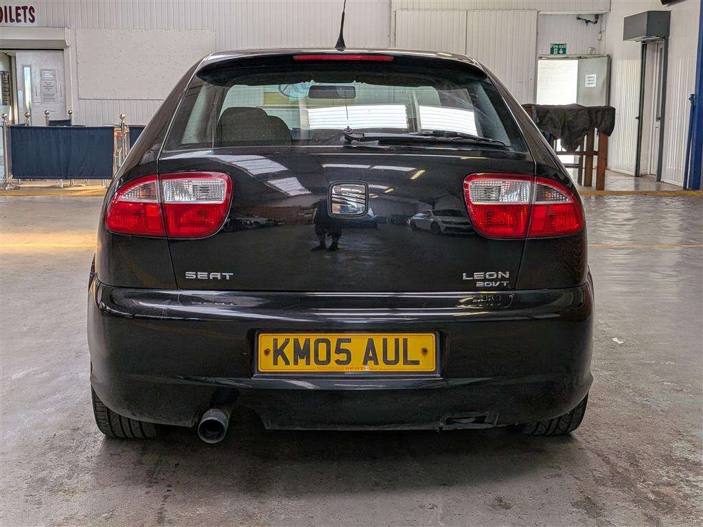 <p>2005 SEAT LEON FR</p>