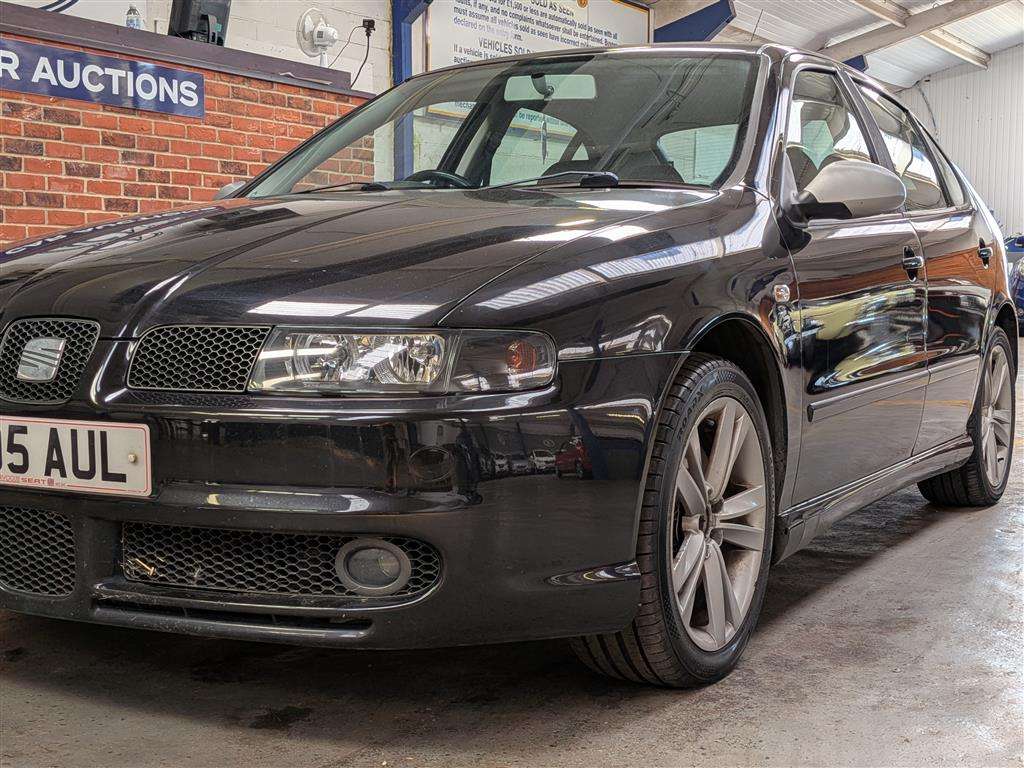 <p>2005 SEAT LEON FR</p>