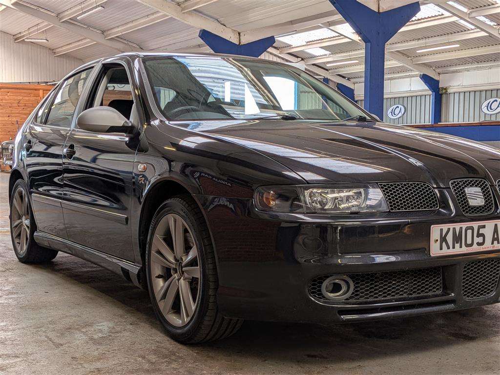 <p>2005 SEAT LEON FR</p>