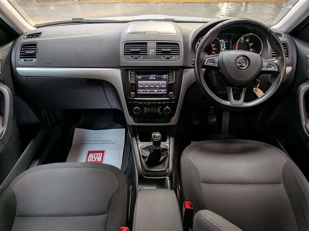 <p>2015 SKODA YETI OUTDOOR SE TDI SCR 4</p>